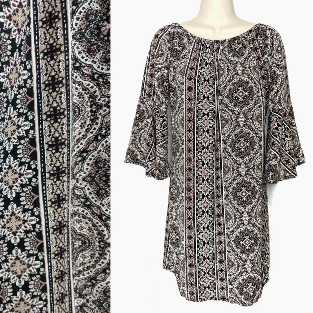 Myth Off the Shoulder Printed Bell Sleeve Dress ML